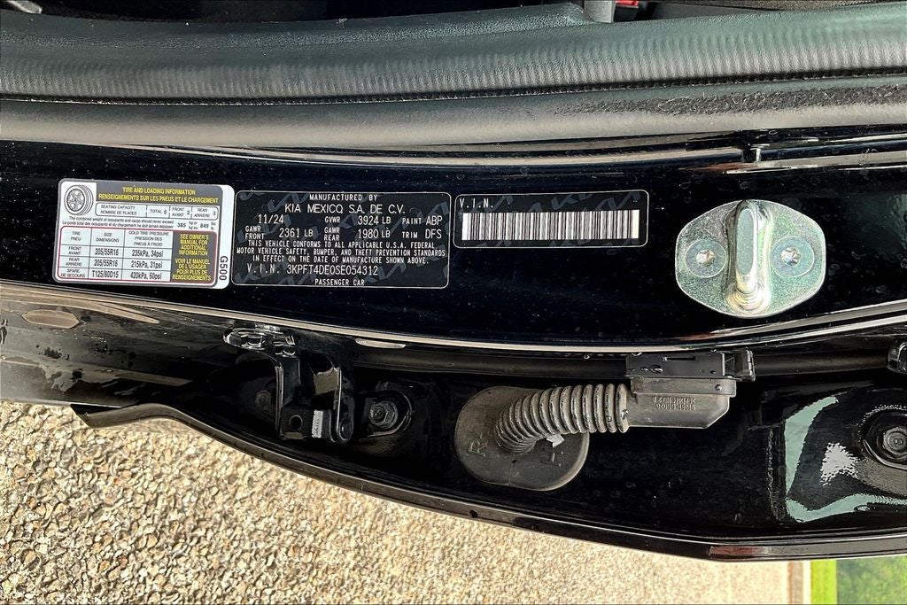 2025 Kia K4 LXS