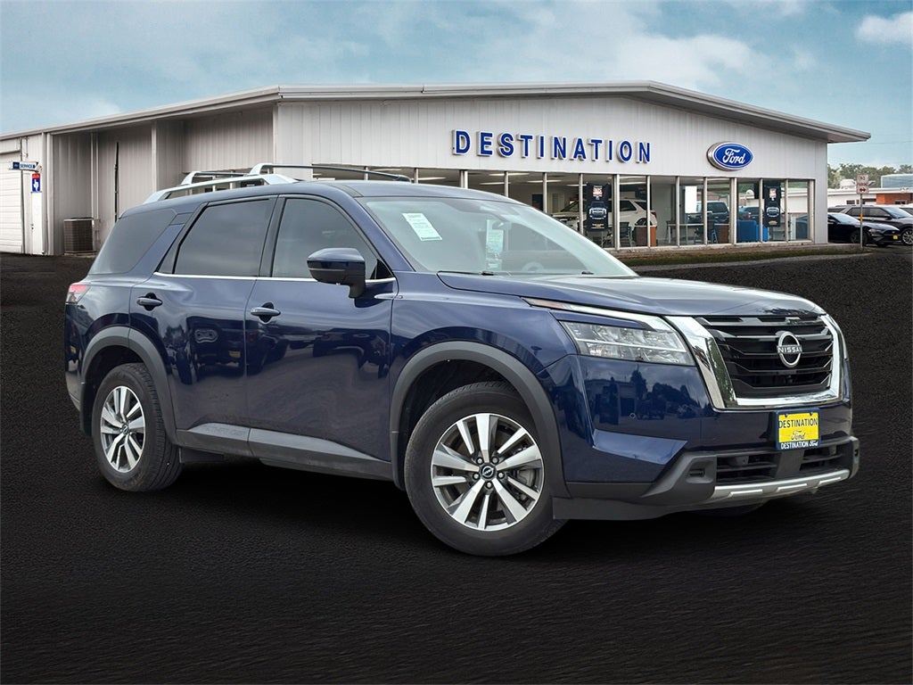 2024 Nissan Pathfinder SL