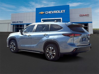 2024 Toyota Highlander XLE