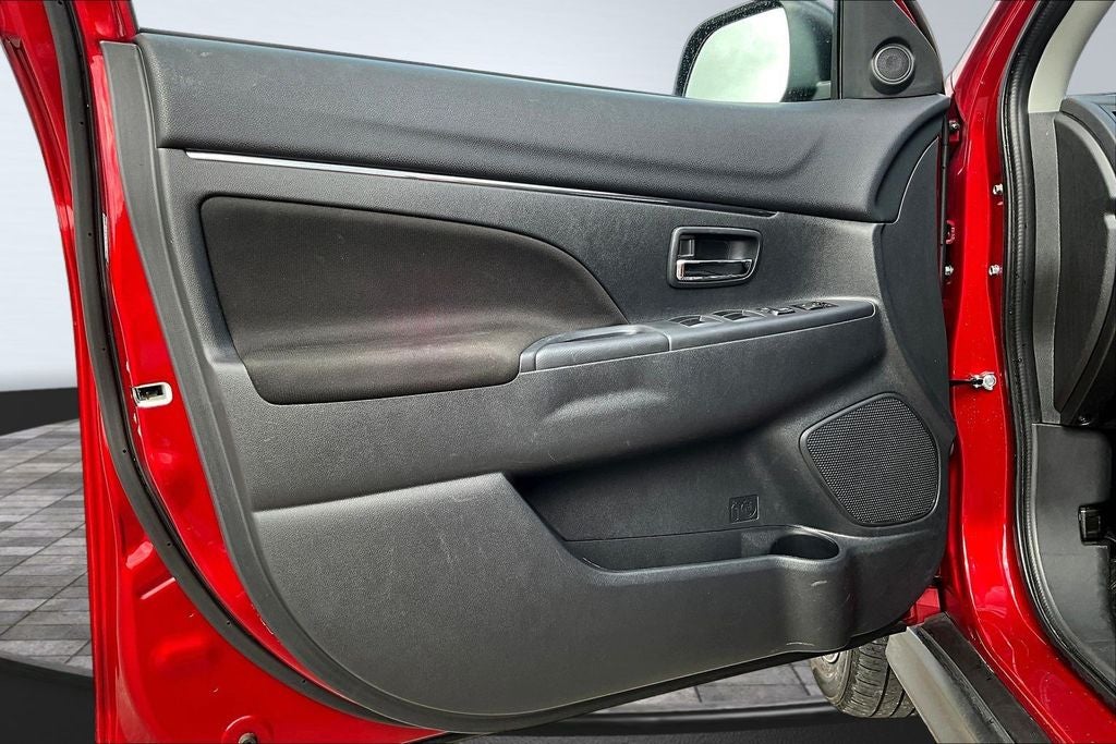 2025 Mitsubishi Outlander Sport 2.0 ES