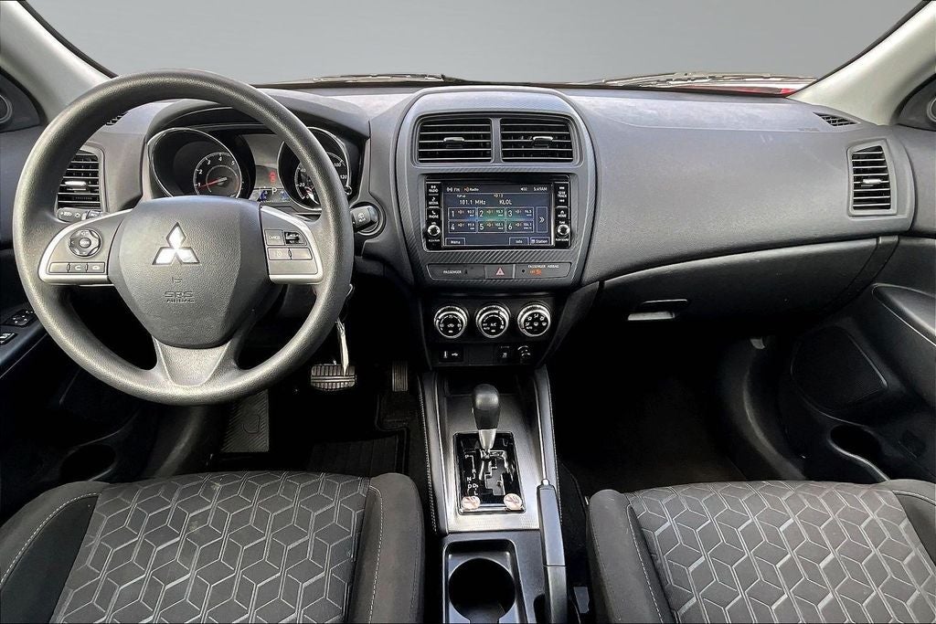 2025 Mitsubishi Outlander Sport 2.0 ES