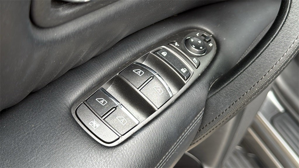 2022 Nissan Armada SV