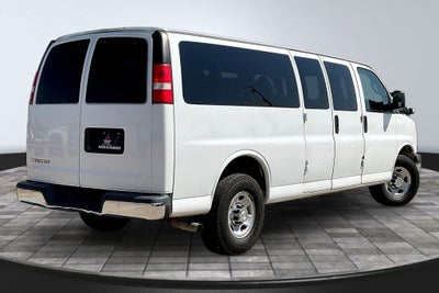 2019 Chevrolet Express 3500 LT Passenger