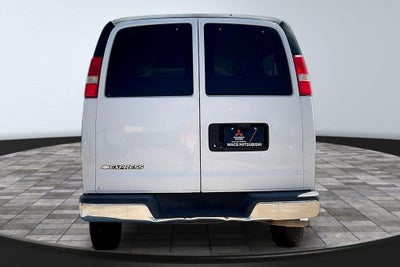 2019 Chevrolet Express 3500 LT Passenger