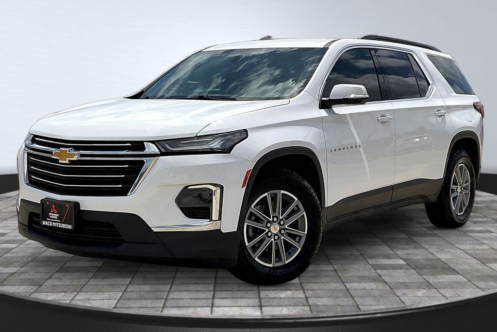 2022 Chevrolet Traverse LT Leather