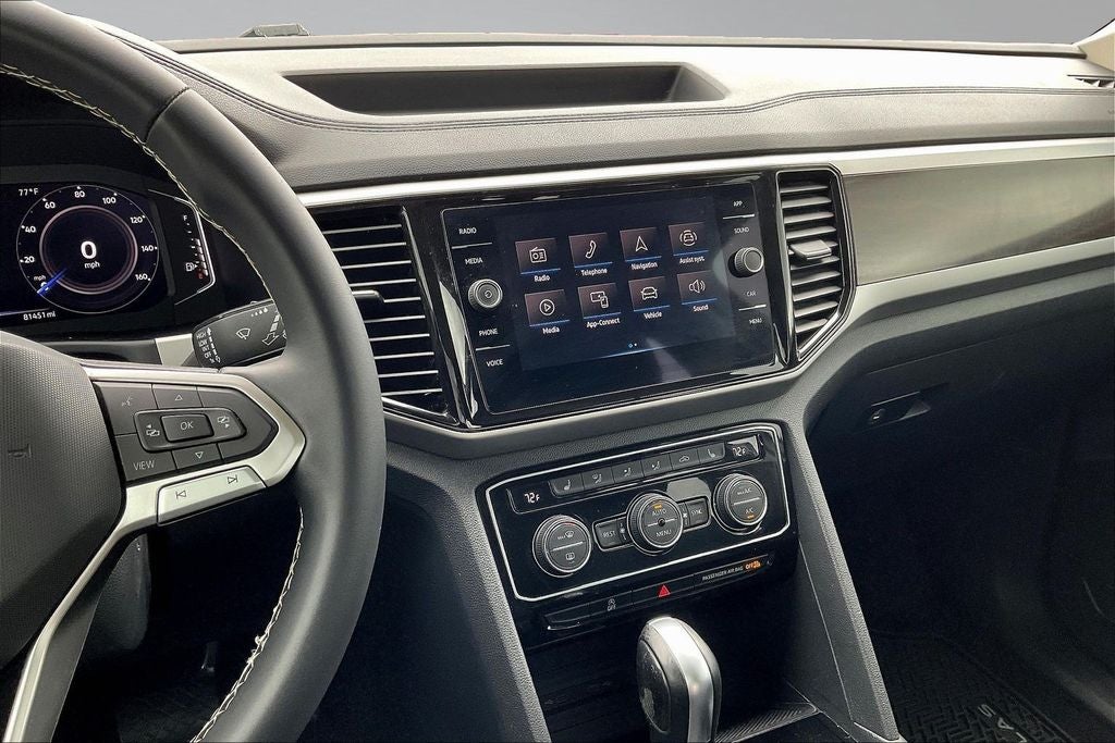 2023 Volkswagen Atlas 3.6L V6 SE w/Technology