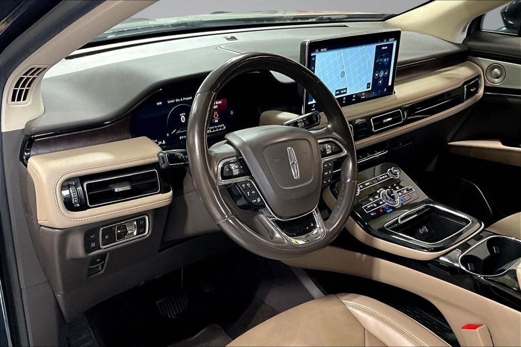 2022 Lincoln Nautilus Reserve