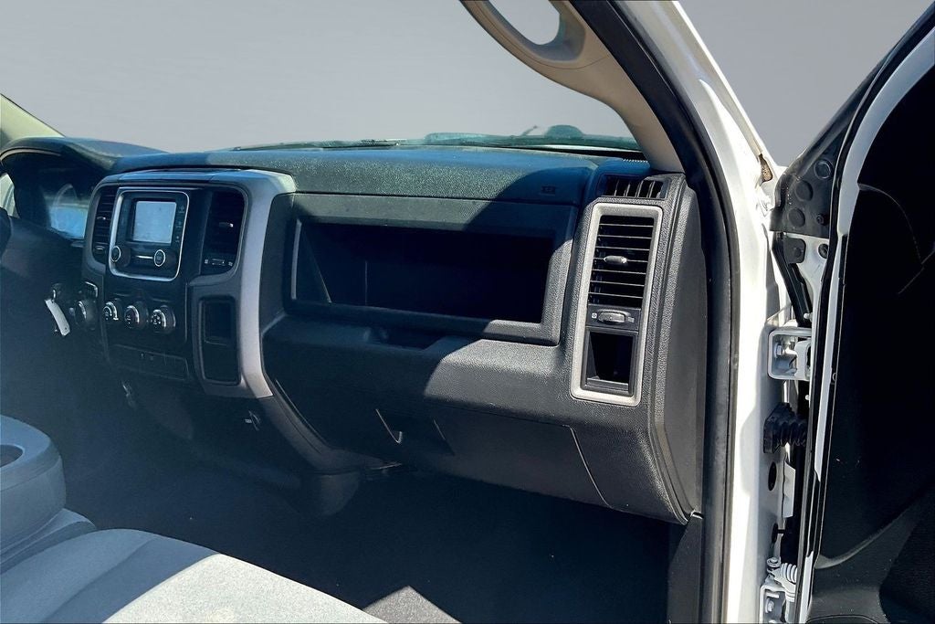 2022 RAM 1500 Classic Express