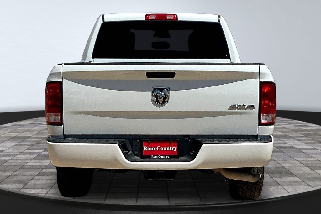 2022 RAM 1500 Classic Express