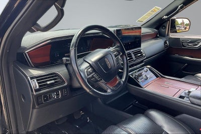 2023 Lincoln Navigator L Reserve