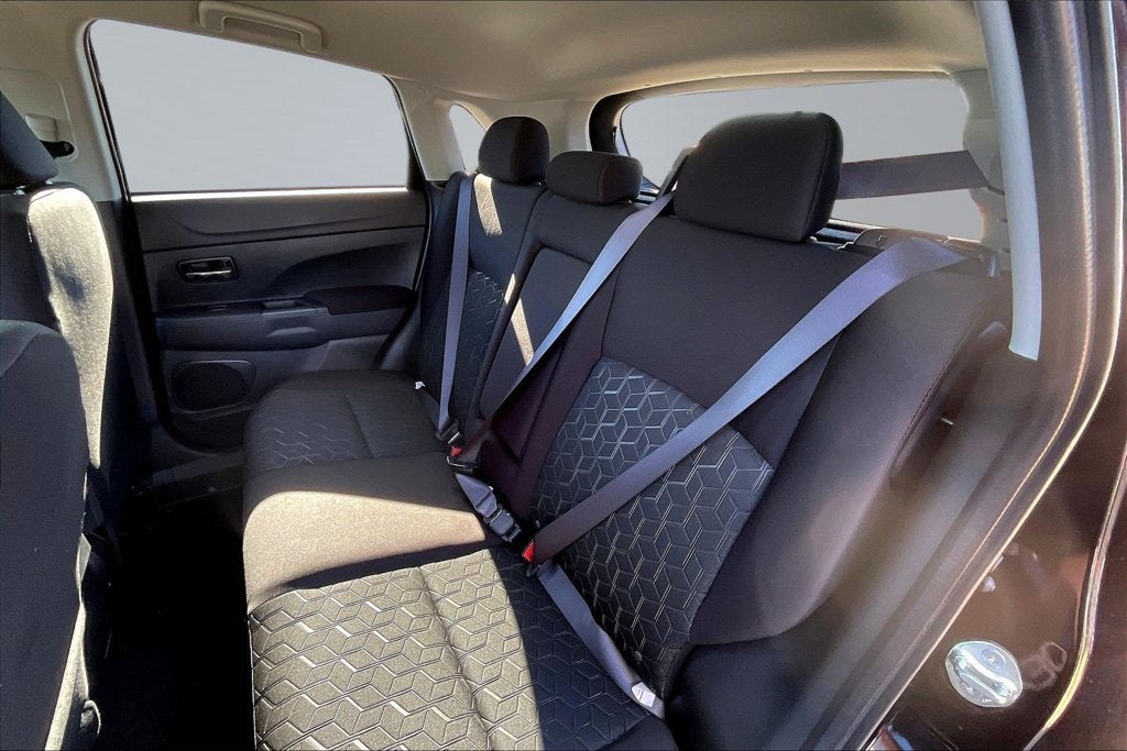 2027 Mitsubishi Outlander Sport 2.0 S