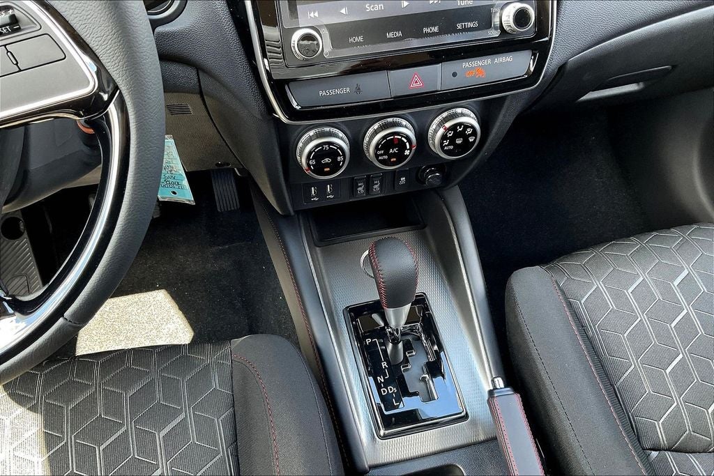 2027 Mitsubishi Outlander Sport 2.0 LE