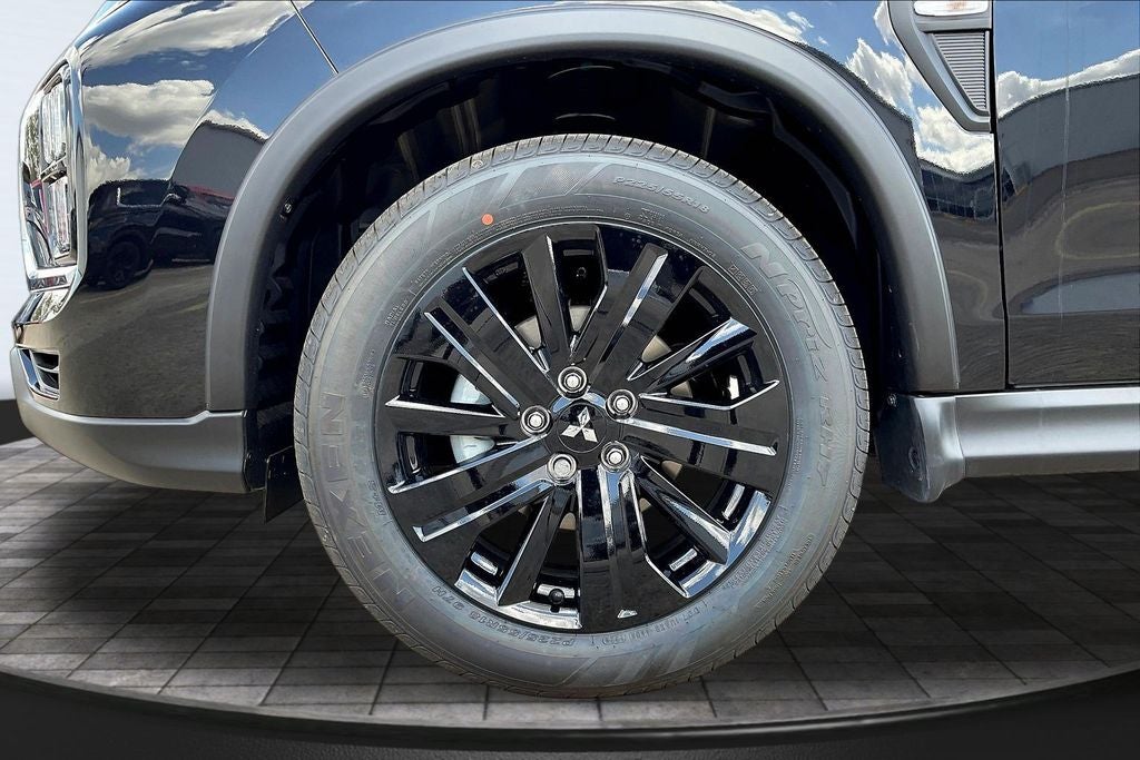 2027 Mitsubishi Outlander Sport 2.0 LE