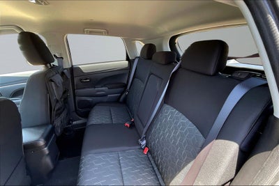 2026 Mitsubishi Outlander Sport 2.0 ES
