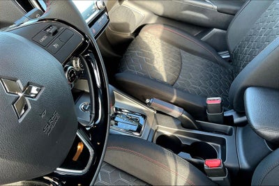 2027 Mitsubishi Outlander Sport 2.0 LE