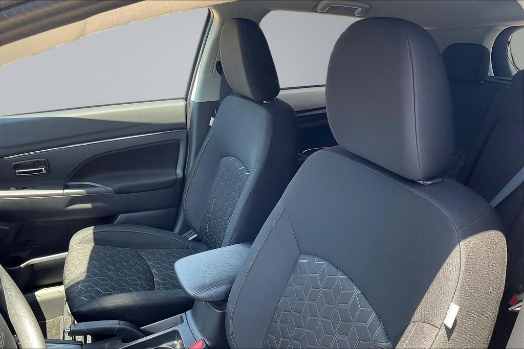 2026 Mitsubishi Outlander Sport 2.0 ES