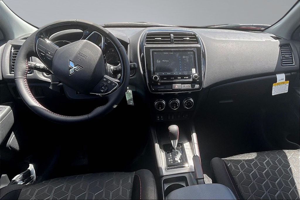 2026 Mitsubishi Outlander Sport 2.0 LE