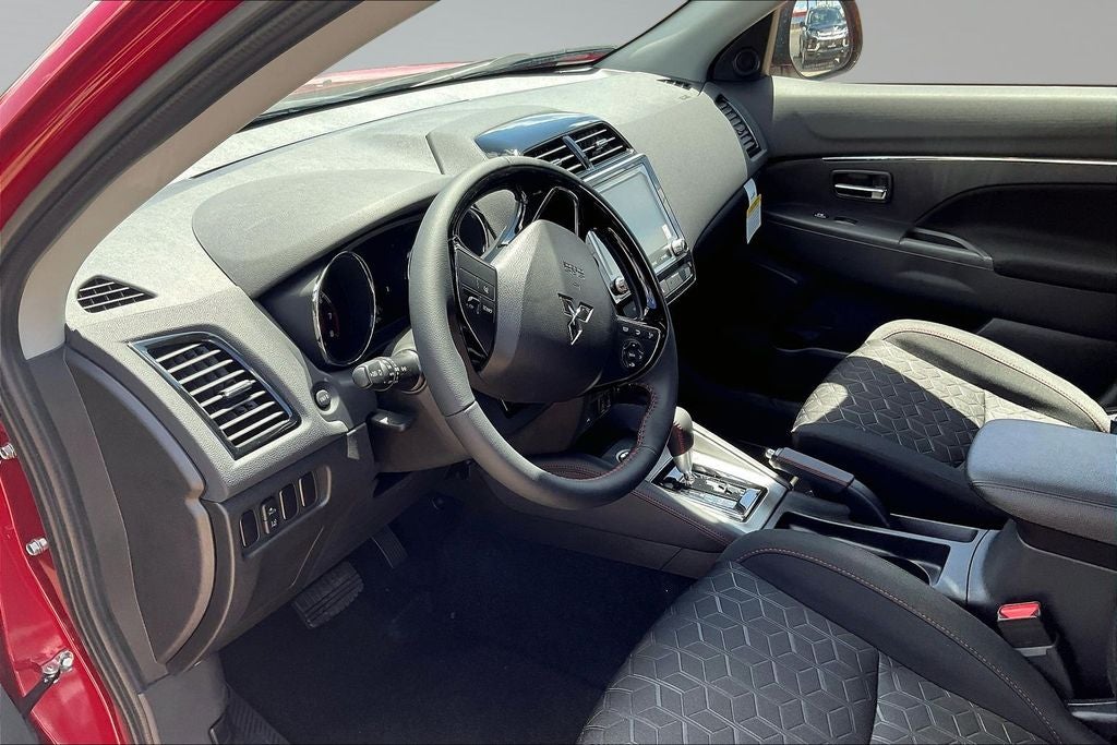 2026 Mitsubishi Outlander Sport 2.0 LE