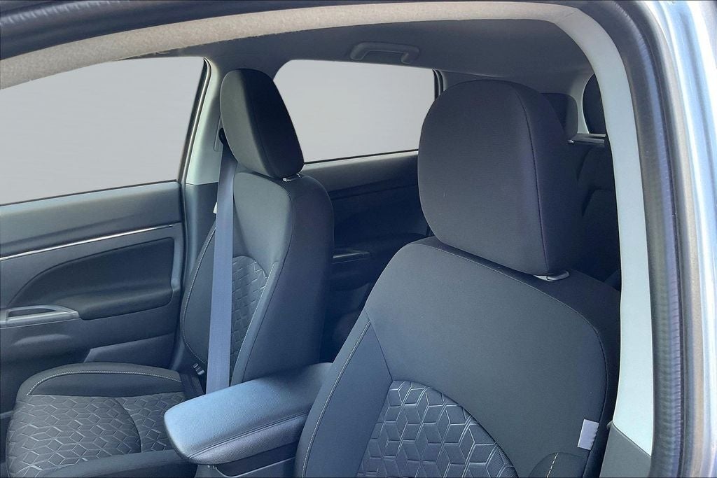 2026 Mitsubishi Outlander Sport 2.0 ES