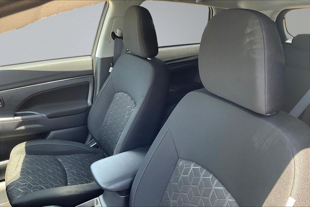 2026 Mitsubishi Outlander Sport 2.0 ES