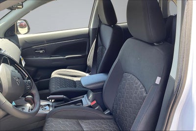 2026 Mitsubishi Outlander Sport 2.0 LE
