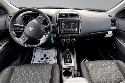 2026 Mitsubishi Outlander Sport 2.0 LE