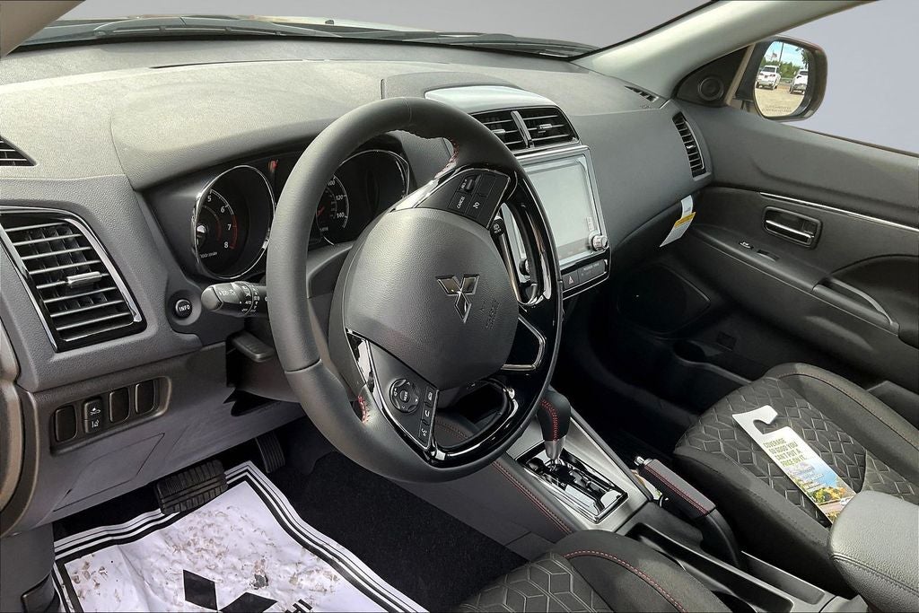 2026 Mitsubishi Outlander Sport 2.0 LE