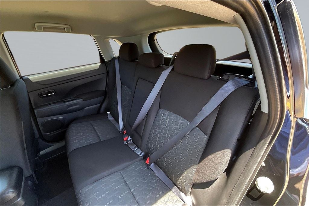 2026 Mitsubishi Outlander Sport 2.0 ES