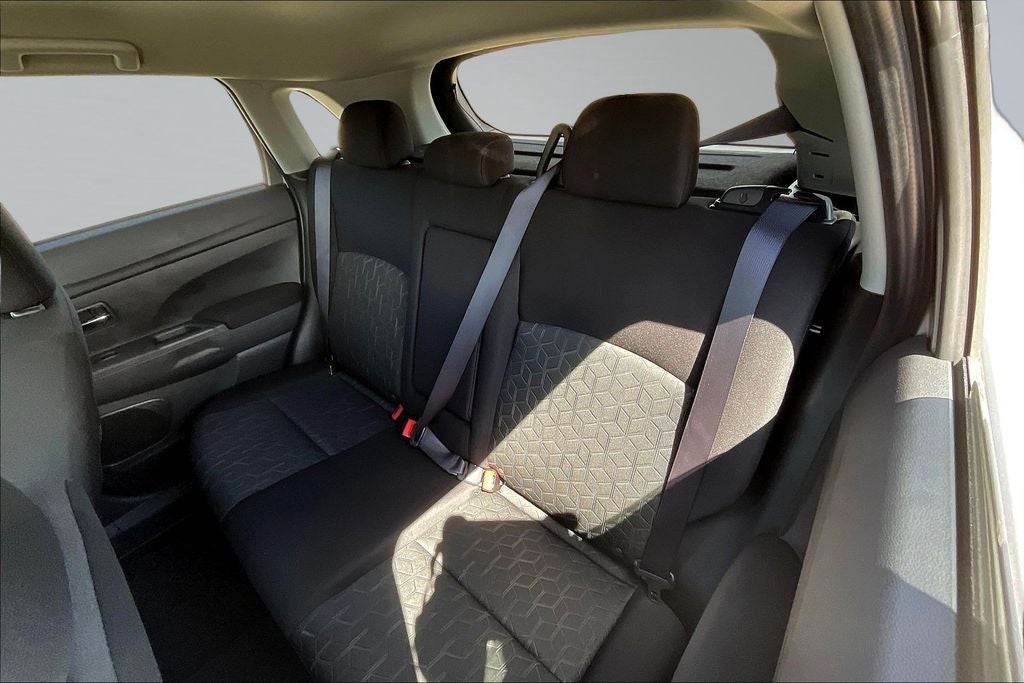 2026 Mitsubishi Outlander Sport 2.0 ES
