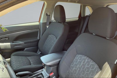 2026 Mitsubishi Outlander Sport 2.0 ES