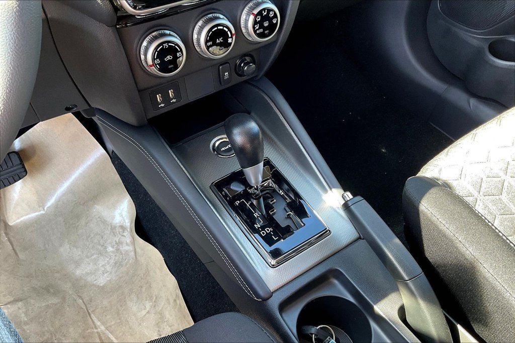 2027 Mitsubishi Outlander Sport 2.0 ES
