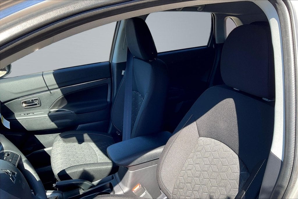2027 Mitsubishi Outlander Sport 2.0 ES