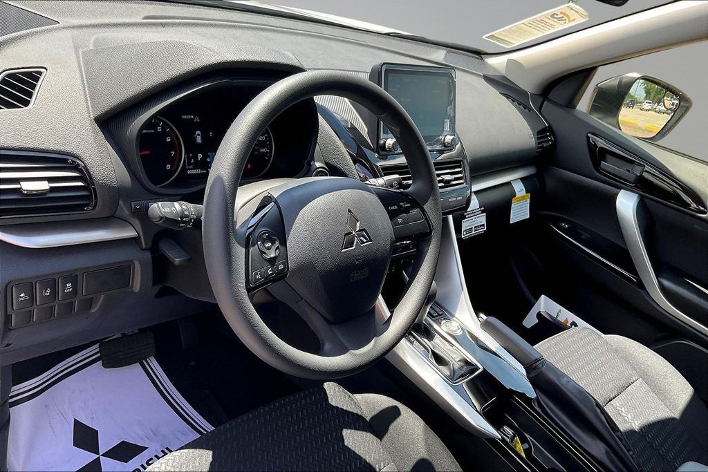 2026 Mitsubishi Eclipse Cross LE