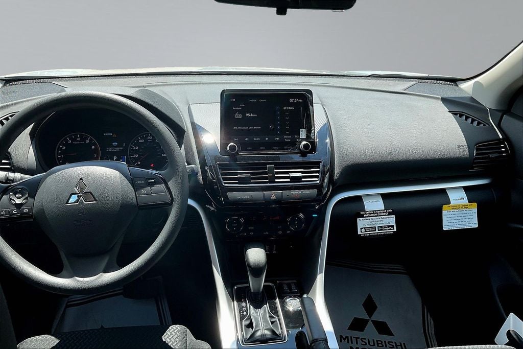 2026 Mitsubishi Eclipse Cross LE