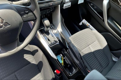 2026 Mitsubishi Eclipse Cross LE