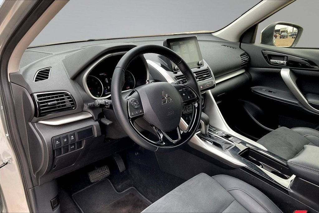 2026 Mitsubishi Eclipse Cross SE