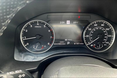 2023 Mitsubishi Outlander SE