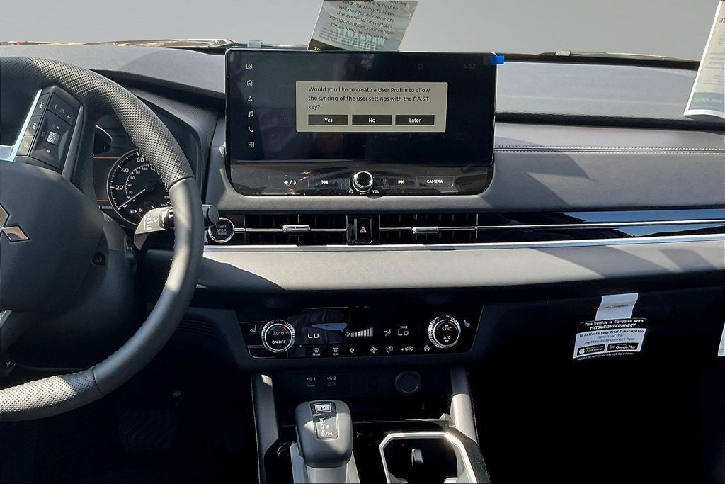 2026 Mitsubishi Outlander SE