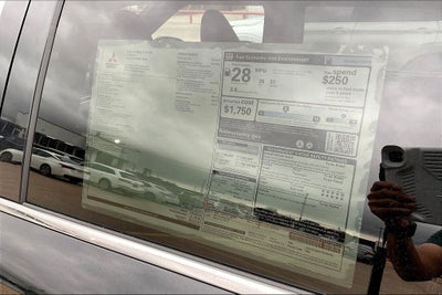 2026 Mitsubishi Outlander LE