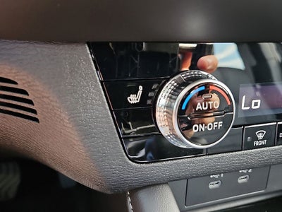 2026 Mitsubishi Outlander LE