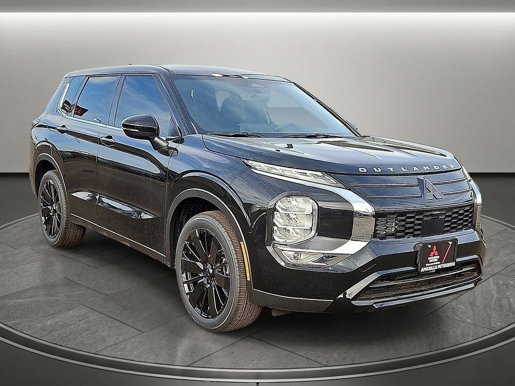 2026 Mitsubishi Outlander LE