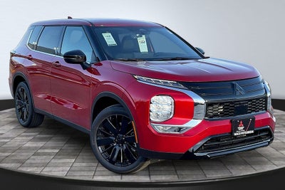 2026 Mitsubishi Outlander LE