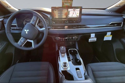 2026 Mitsubishi Outlander LE