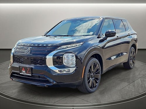 2026 Mitsubishi Outlander LE