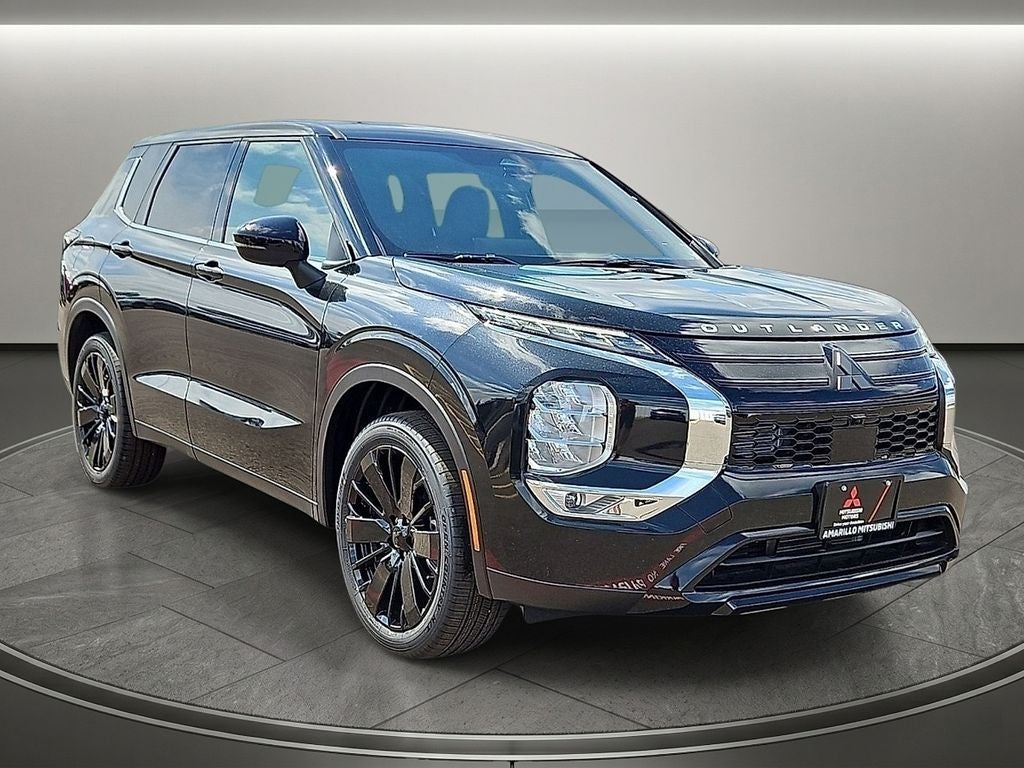 2026 Mitsubishi Outlander LE
