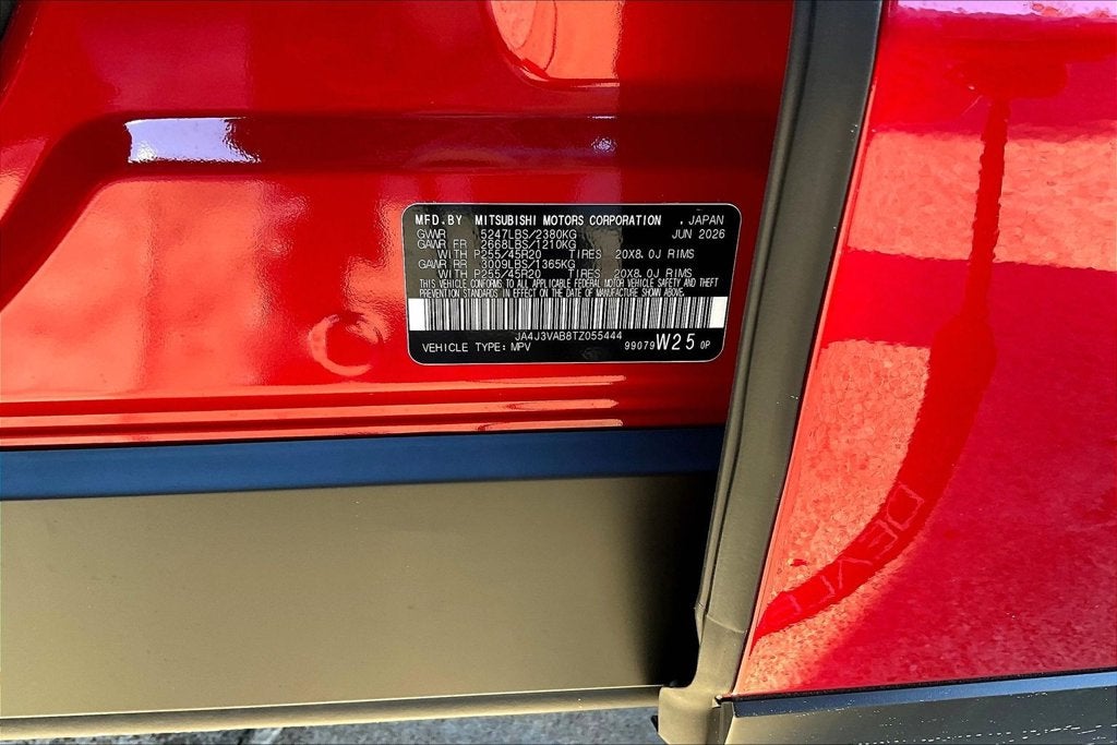 2026 Mitsubishi Outlander SE