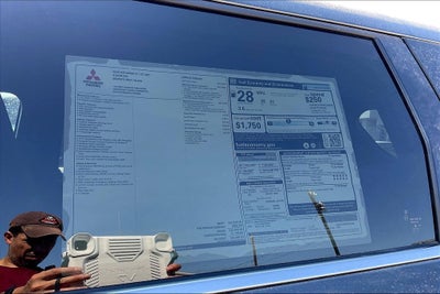 2026 Mitsubishi Outlander LE