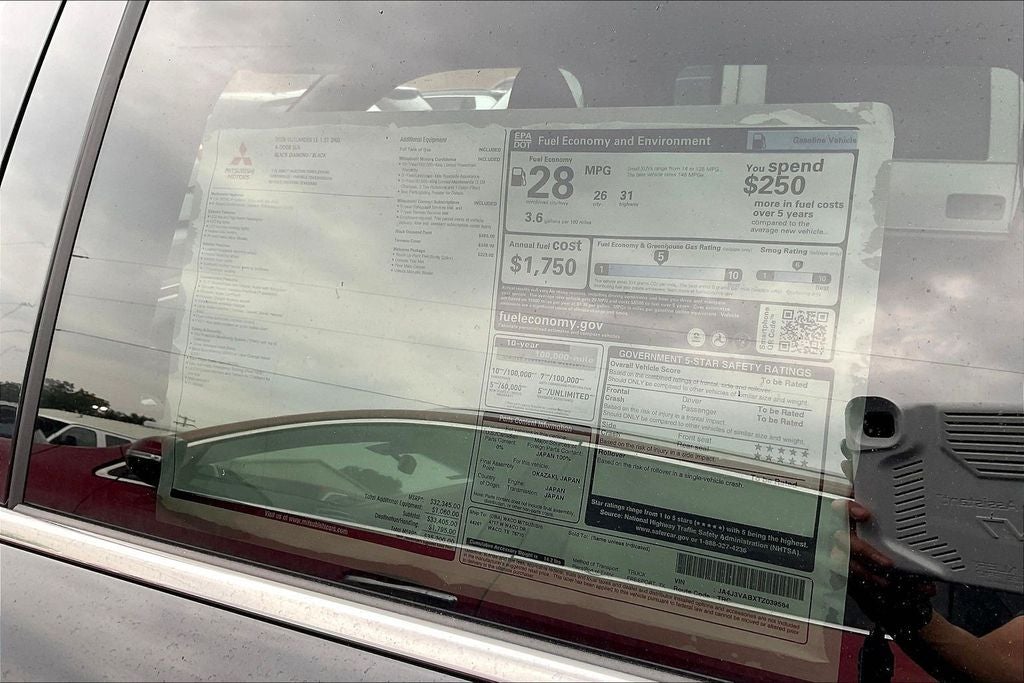 2026 Mitsubishi Outlander LE