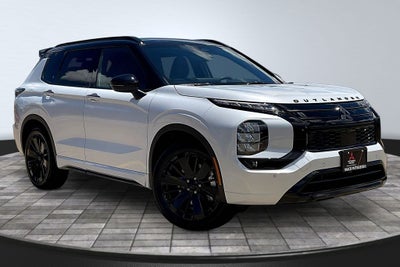 2026 Mitsubishi Outlander Black Edition