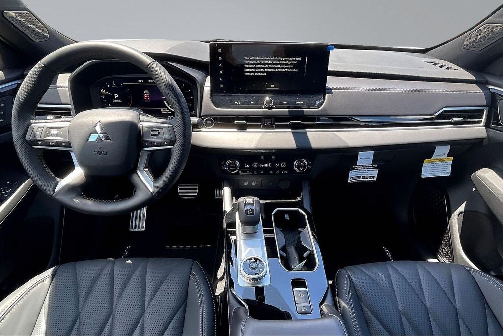 2026 Mitsubishi Outlander Black Edition